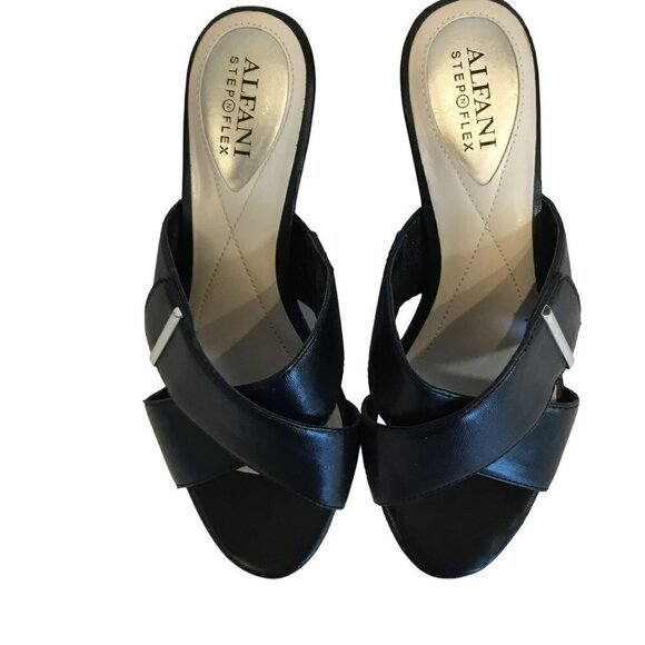 Alfani NWOT Larrk Dress Sandals Step Flex Black Kitten Heel Sz 6M Buckle Accent - Picture 5 of 8
